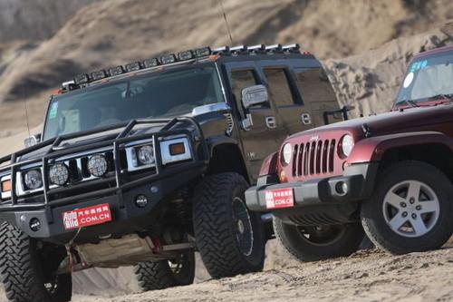 牛仔遇到怪兽 试驾牧马人\/悍马H2改装版