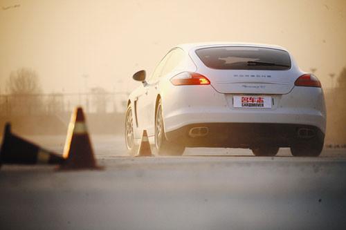 �������䣡��Ȳ��Ա�ʱ��Panamera
