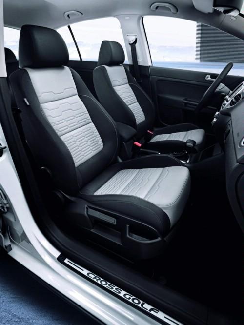 日内瓦车展首发 全新CrossGolf官图发布