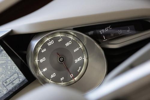 �����¼�Ԫ�������Լݰµ�e-tron���