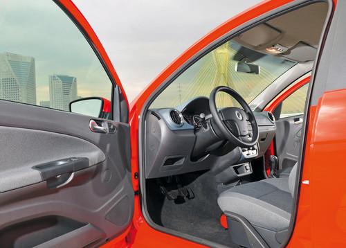 北京车展亮相? 高尔停产三年卷土重来