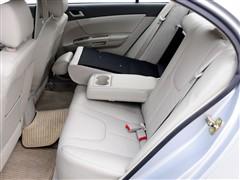 汽车之家 吉利汽车 帝豪ec7 09款 1.8 mt豪华型