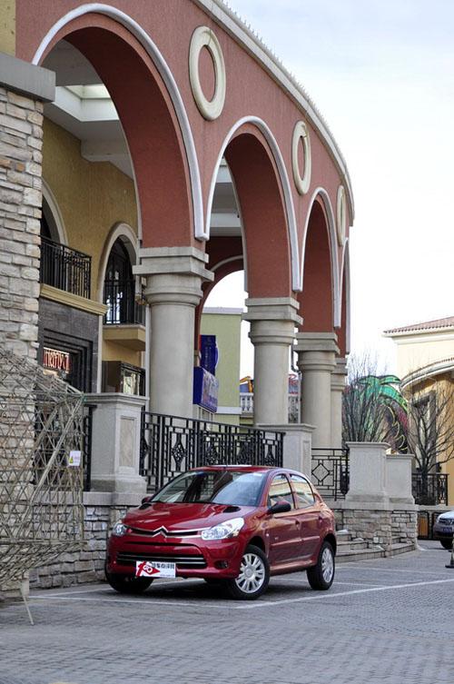 "红色旋风来袭" 测试东风雪铁龙C2 VTS