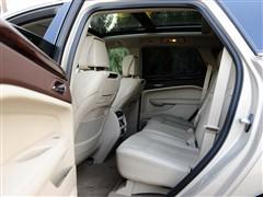 凯迪拉克 凯迪拉克(进口) 凯迪拉克srx 2010款 3.0l旗舰版