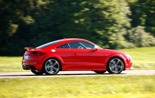 向保时捷发起挑战!试驾奥迪新一代TT RS 汽车之家 向保时捷发起挑战!试驾奥迪新一代TT RS 汽车之家