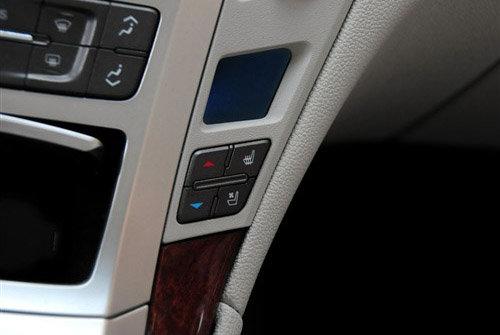 储物空间是亮点 凯迪拉克CTS旅行版实拍