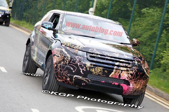前驱当道!路虎LRX量产版路试谍照曝光