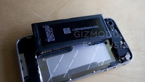 电池占到50% 第四代iPhone拆卸多图