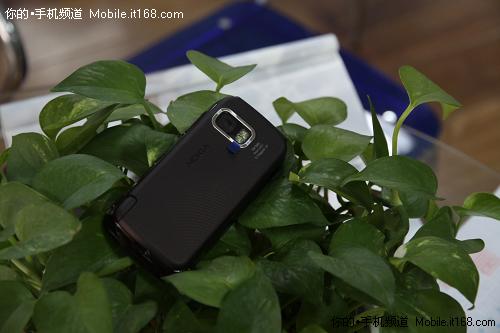 万人迷:诺基亚5800XM