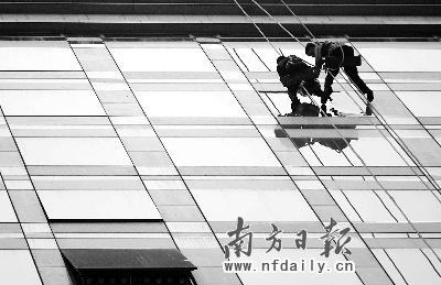 光污染事件频发 中山市人大代表吁出台治理措