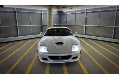 风韵犹存 私人改装法拉利575M(图)