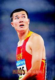 史冬鹏见义勇为怕小偷报复 网友调侃:他跑不过