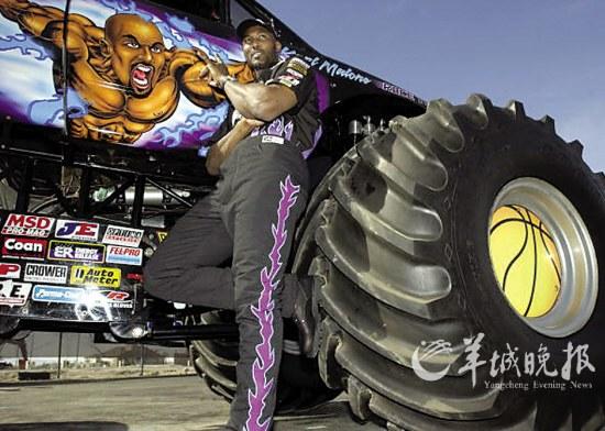 全是超级豪车 漫谈NBA球星们的座驾(图)