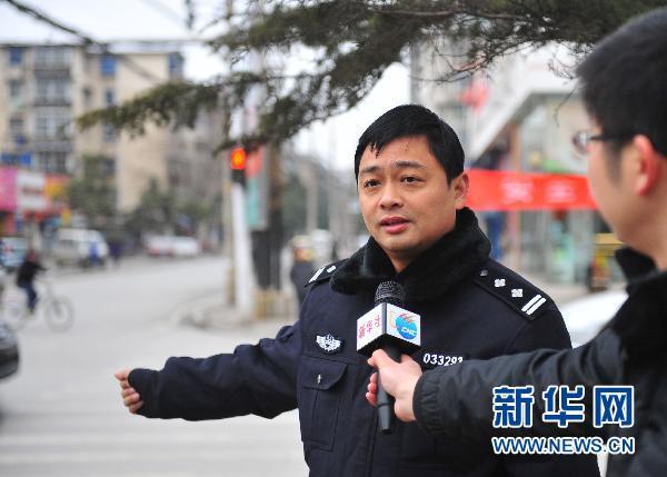 史上最凶奔驰车主被传唤事件有涉恶性质(2)