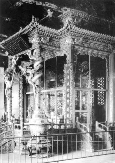 走进沈阳故宫:最醒目的是大政殿(组图)