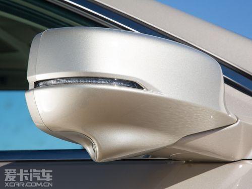 2013�����м���չ��