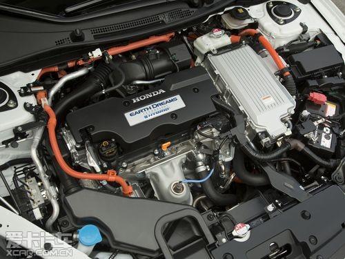 2013�����м���չ��