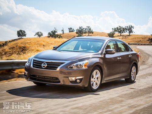 2013�����м���չ��