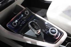 ����Active Touer���