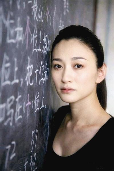 李小冉与王志文搭档演情侣自认情商低图
