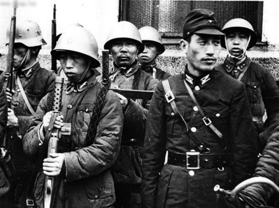 1938年在南京成立的"中华民国维新政府",再到1940年春汪精卫在南京成