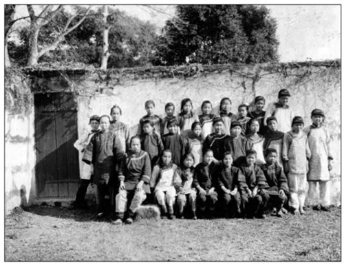 清女校禁止缠足 鼓励地方官吏办学积极<em>性图</em>-文