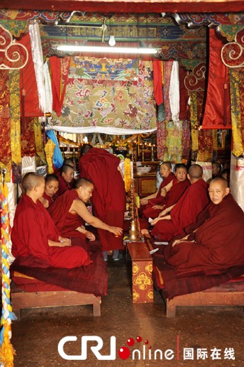 点图查看下一页