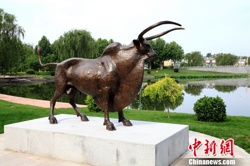 黄永玉为“逗园”开园仪式揭幕40余幅作品展出(图)