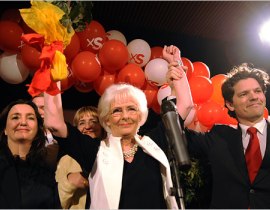 �����Ǳ�����һλŮ���������ڶ�����ٶ�Ҳ��ȫ���һλ����ͬ���������Ů��������Ա���ڱ����䲼��ط��ɣ�����ͬ�����Ϸ������������������ͬ�԰�����飬��Ϊ�Ϸ������ޡ���