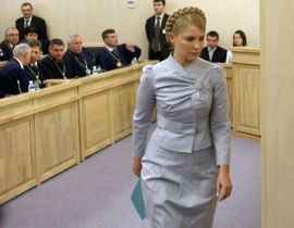 ��������使��õ��Ҳ����ɫ��һ�졣���������Ī�������ͳ������ʧ�������쵼���ڸ��ȴ�ְ���������쵼��������ָ̰�ۣ���λ��Ůǰ�����⵽���µ��飬�������������ɡ�