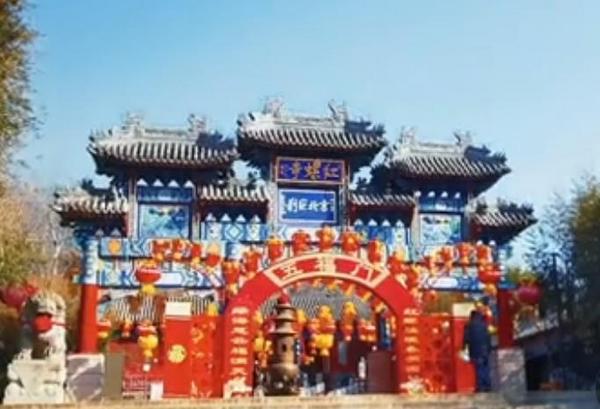 北京红螺寺香火盛