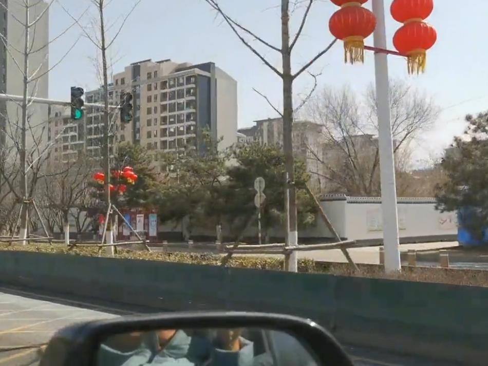 北京通州潮白河边的堡东路，参观一条美丽的小路