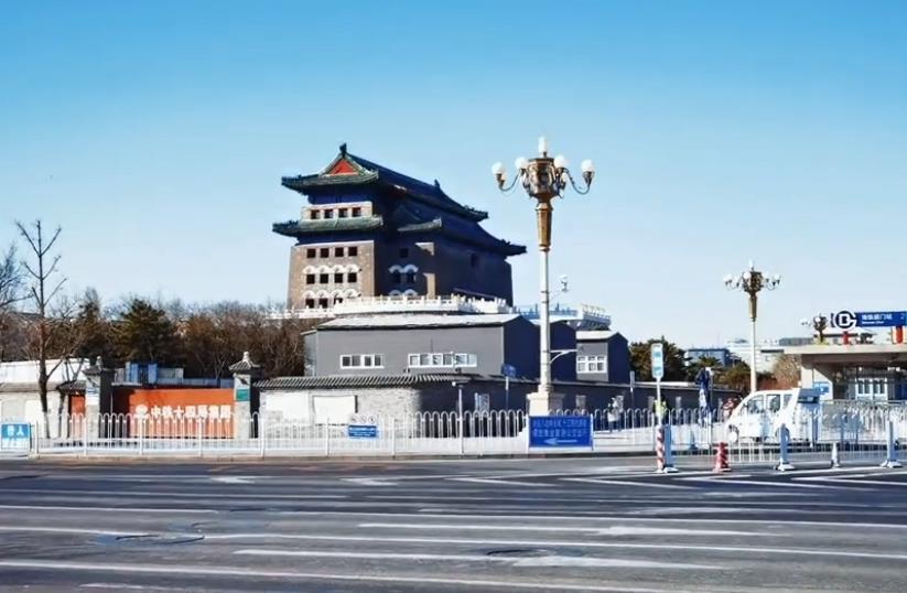 游览前门大街、大栅栏街看北京老街新变化