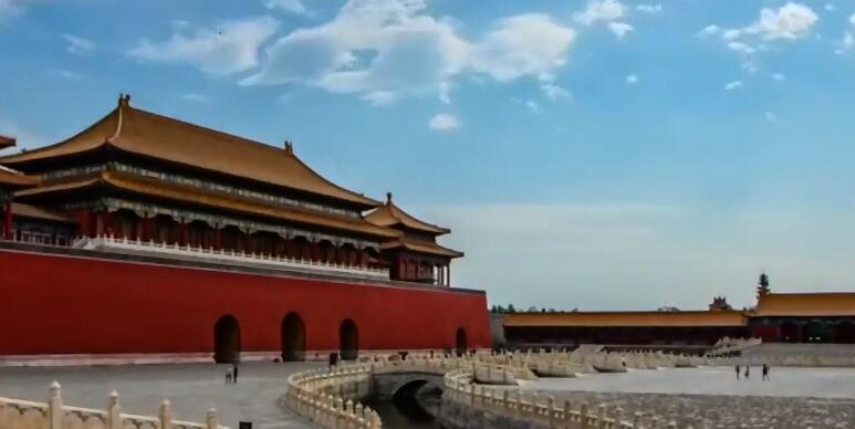 相约蓝天�K下：空气治理的“北京奇迹”