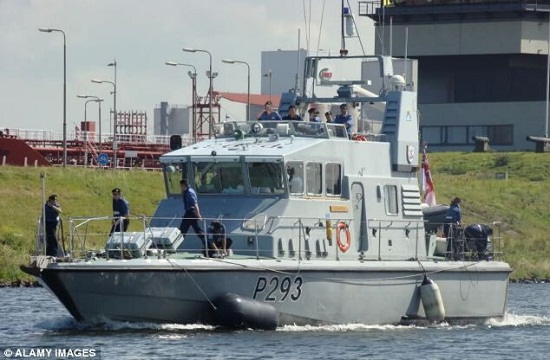 Ӣ��������ʼҺ���˳�紬����Ӧѧƽ��������