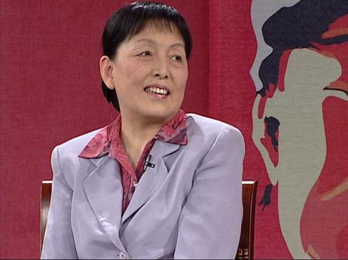 全国政协副主席张梅颖谈参政议政 心态认真负责