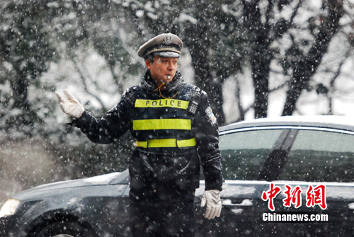 江西九江等赣北地区突降大雪组图-国内新闻-新