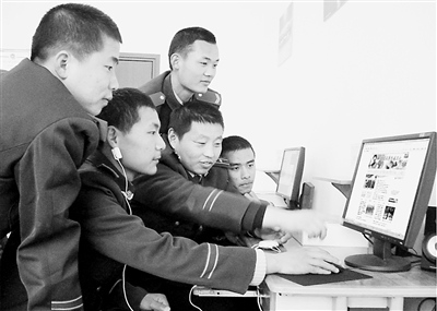 武警部队百余名军师级单位主官网上晒廉政报告