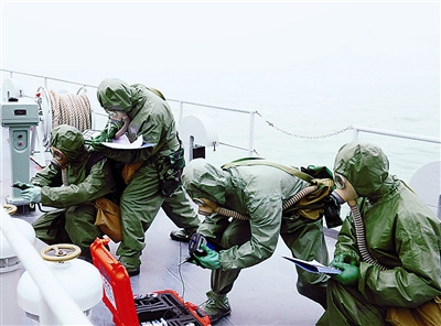 ֱ�����Ϻ�������Ԯ�����������Ⱦ����ɢ����ͼ����3��