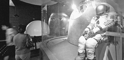 习近平讲话“中国梦”等论述成网络最火话题