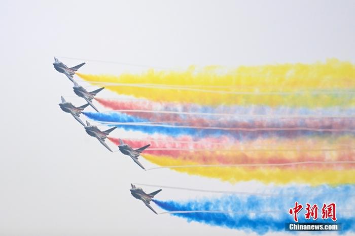 中国空军司令员常丁求：珠海见证空军转型奋飞