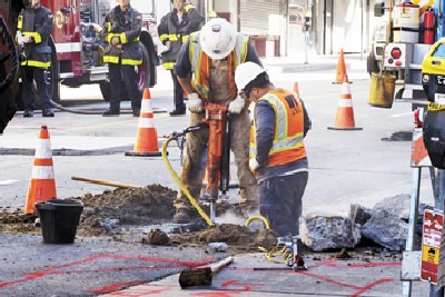 ʩ���󴥹ܵ�����˹��й�ɽ�ɽ������ͨһ����