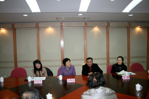 上海市宝山区侨商会召开理事会议 谋划发展前景