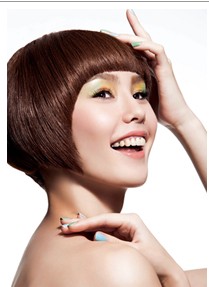 让妆容更年轻的5大潜规则(图)