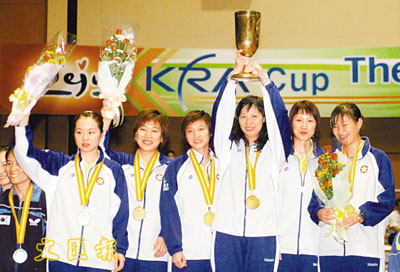 香港女子乒乓球队13年后再夺亚锦赛女团冠军
