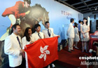图：香港奥运马术队三名运动员亮相
