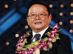 中新视频-《王刚讲故事》之水中生钱术(上)