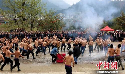 ��������ɽ���С����¶������ڽڴ�ͳ����������