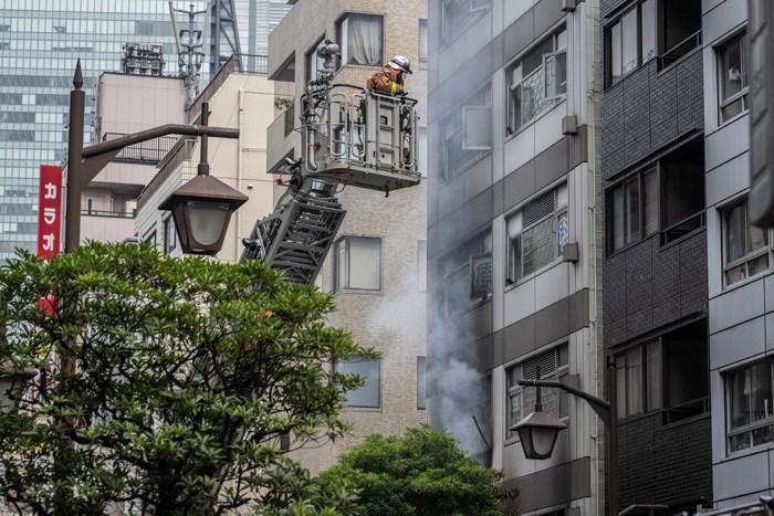 东京市中心一建筑发生爆炸