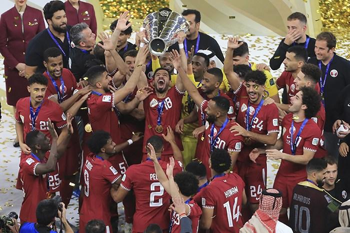 点球“帽子戏法” 卡塔尔队卫冕亚洲杯冠军